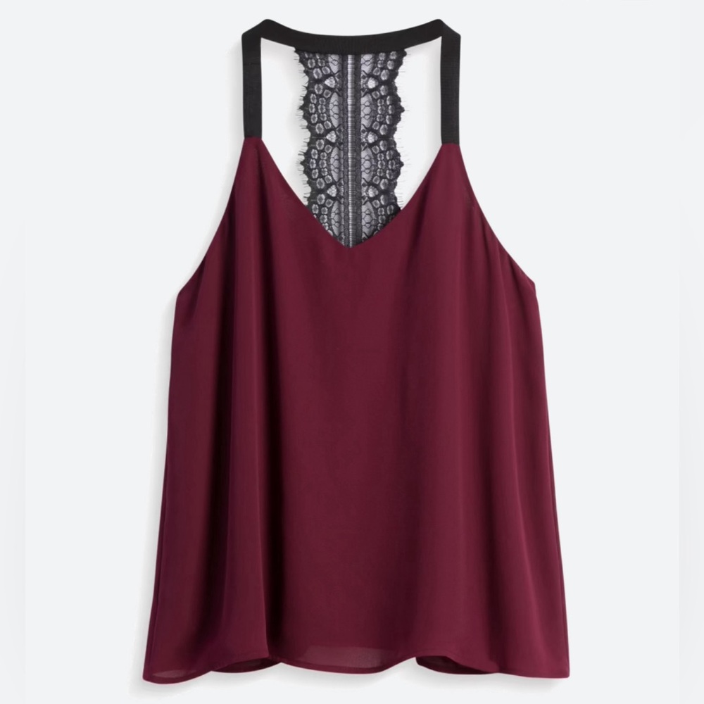 NWT SIZE LARGE COLLECTIVE CONCEPTS
Elison Lace Back Detail
Halter Blouse